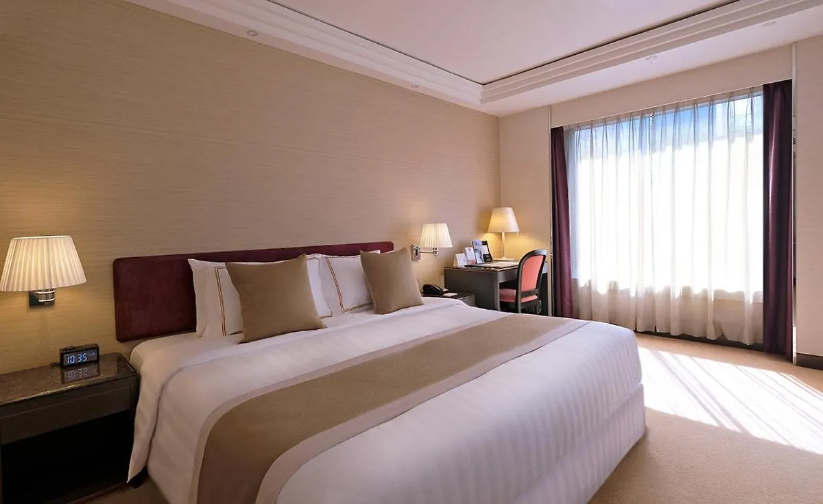 Prudential Hotel Hong Kong 4*,