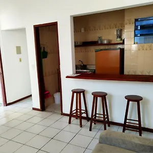 100m Da Praia: Espacoso , Florianópolis Brasil