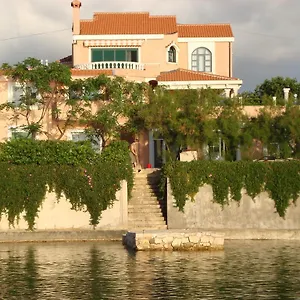 https://apartment-valerija.hotelinzadar.com