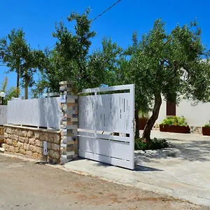 https://villa-con-piscina-alcamo-marina.sicilyhotelsitaly.net